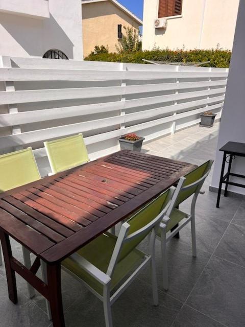 דירות Paphos Central Gem - 10 Min Walk To The Sea, Harbor And Mall מראה חיצוני תמונה